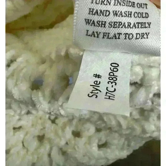 Hello Nite Super Soft Cream Cardigan Size M EUC Beautiful Open Knitted Pattern - Picture 6 of 9